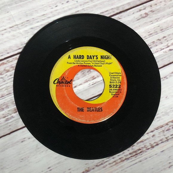 The Beatles Set of 4 Vinyl Capitol Records 45 RPM Vintage Classics England Press - Picture 10 of 13